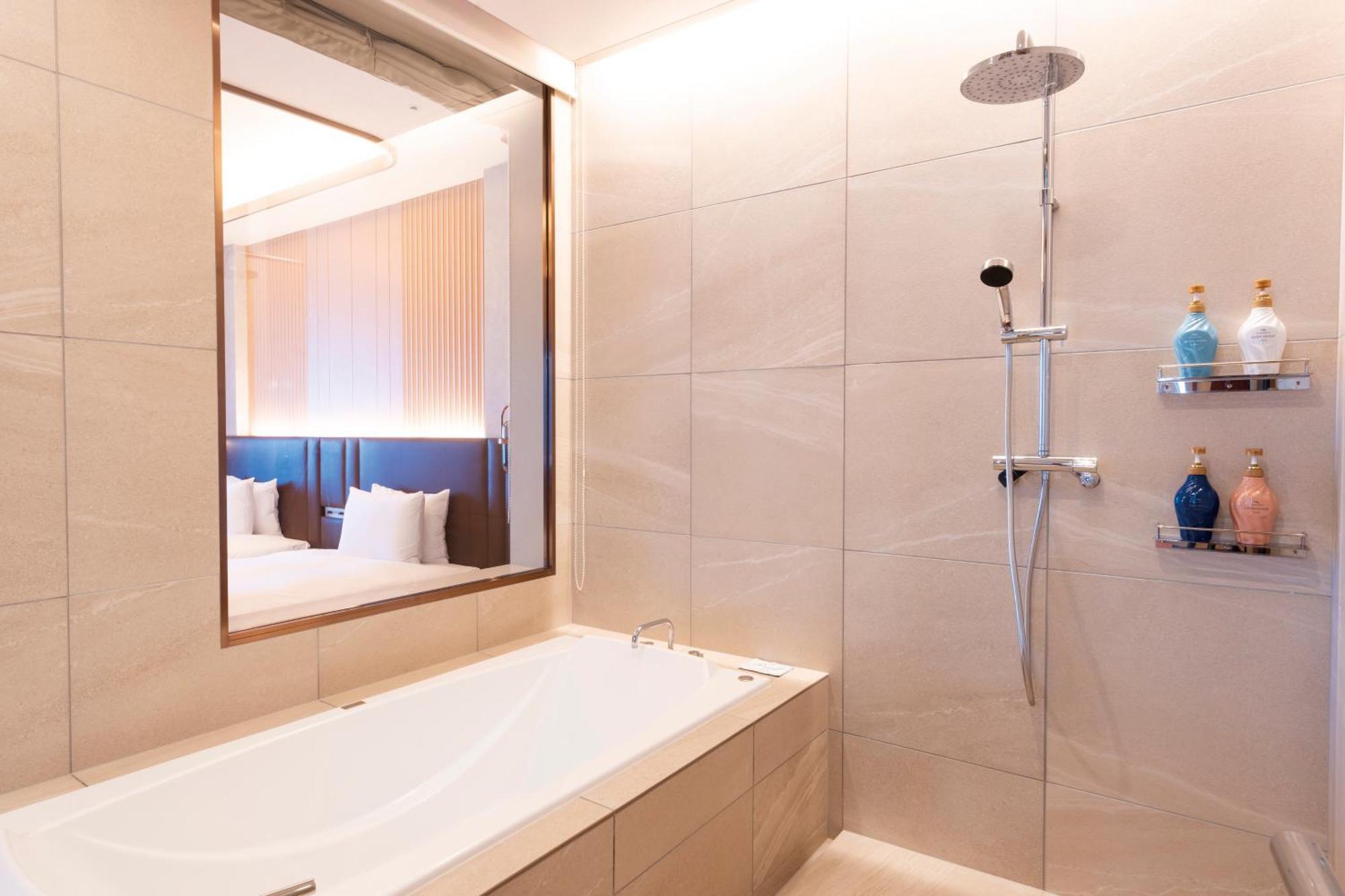 Hotel Springs Makuhari Premier Τσίμπα Εξωτερικό φωτογραφία